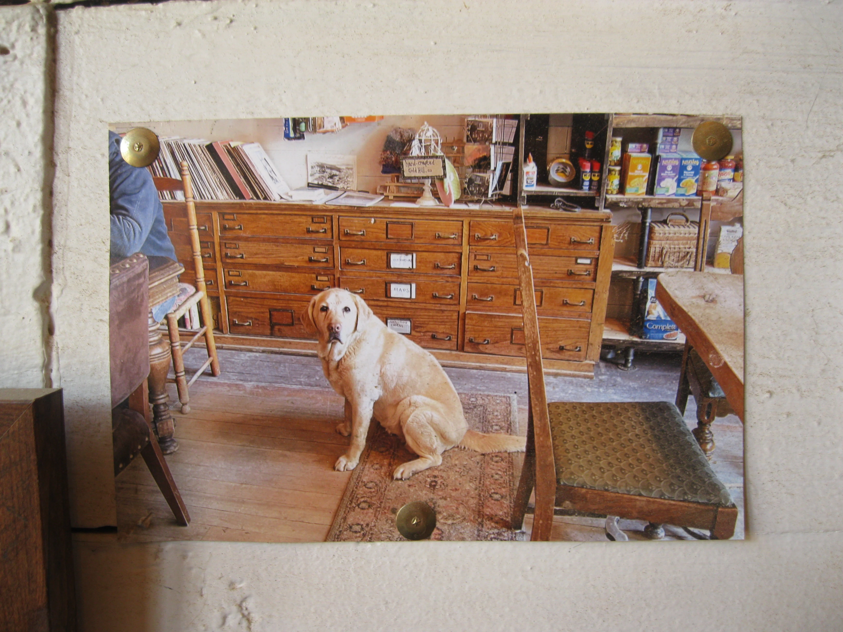 Small Image 037